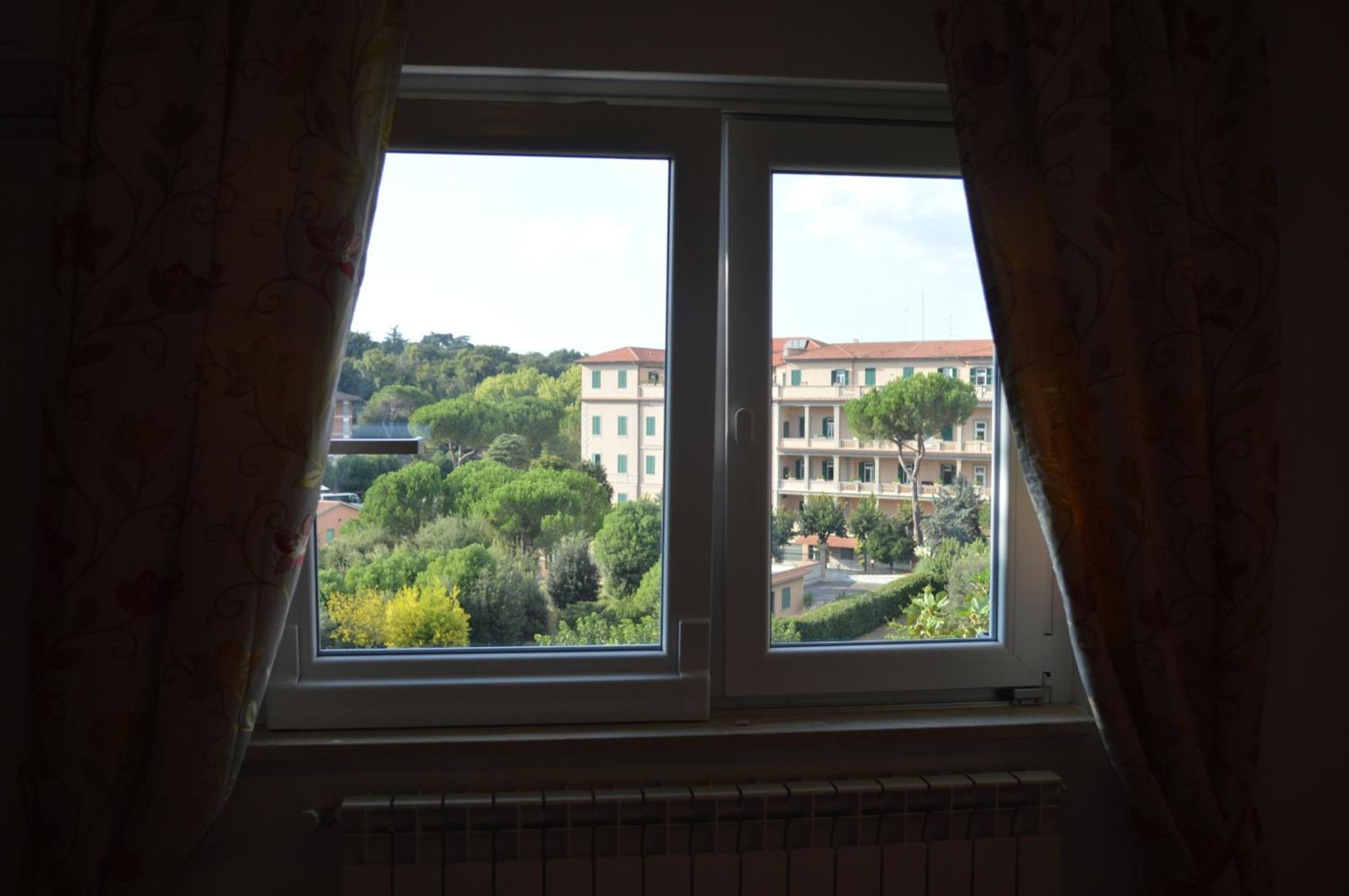Mons Aureus Resort Roma Eksteriør bilde