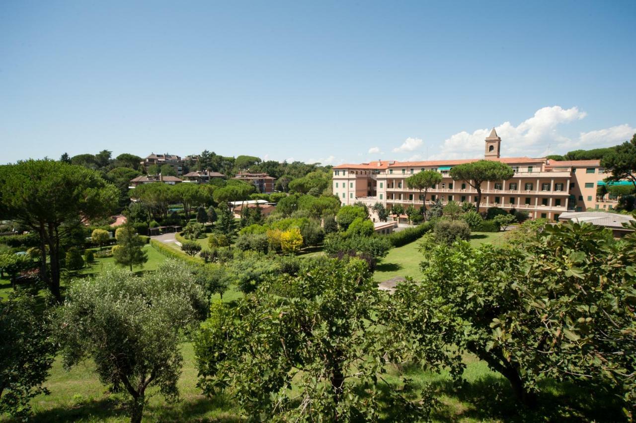 Mons Aureus Resort Roma Eksteriør bilde