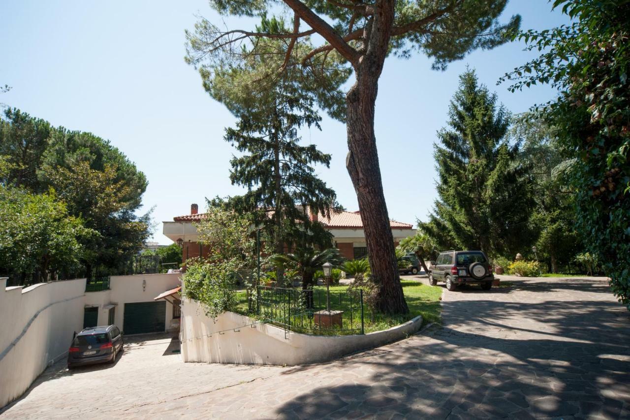 Mons Aureus Resort Roma Eksteriør bilde